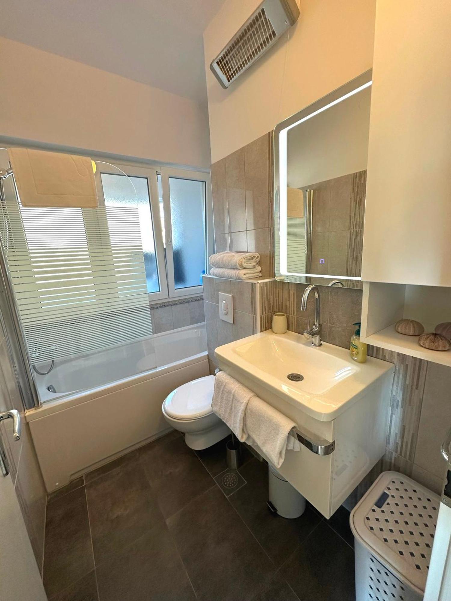Spacious 3Bdr App In Center "Sunny Bayside" Zadar Buitenkant foto